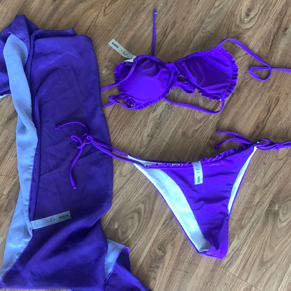 Never purple 3 piece swimsuit